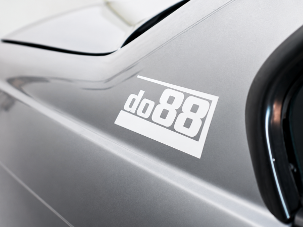 do88 sticker 180x67mm